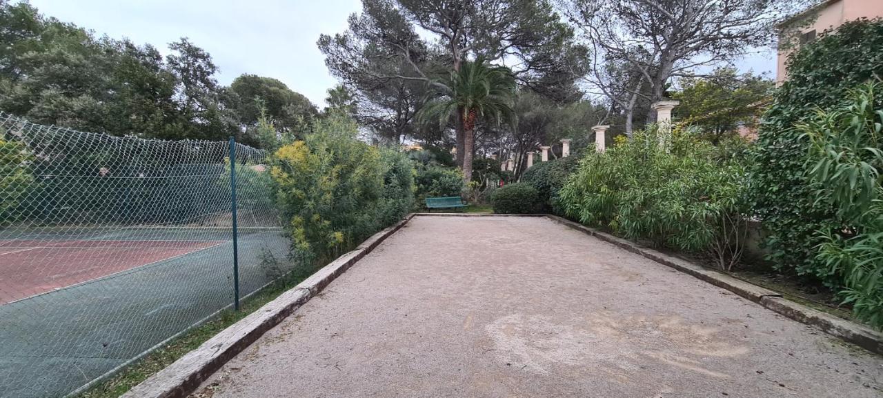 Le Calypso Apartment Saint Aygulf Bagian luar foto